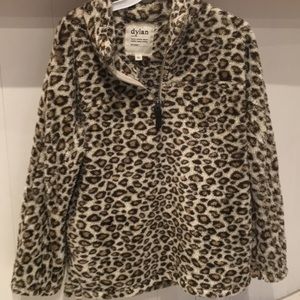 Dylan Cozy Cheetah Pullover